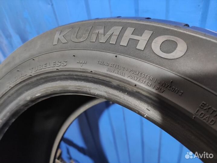 Kumho Ecsta HS51 225/45 R17