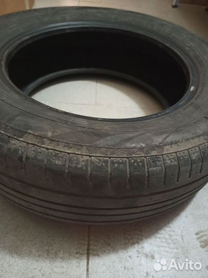 Yokohama 104ZR 215/65 R17