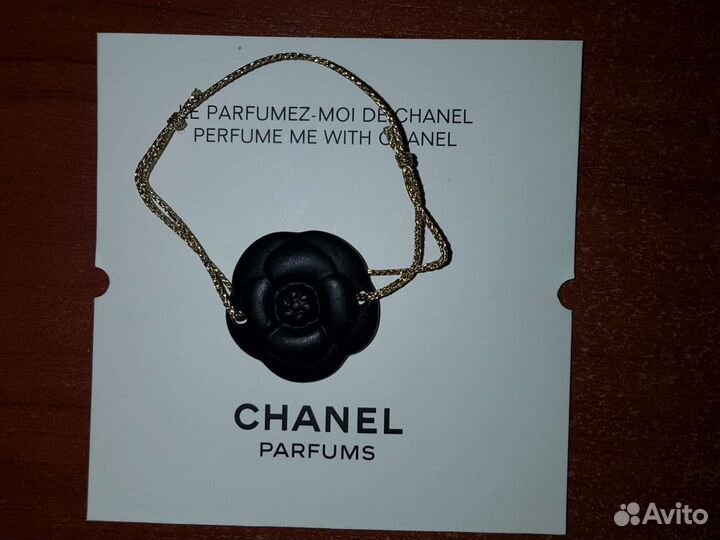 Chanel освежитель камея браслет резиночка значок