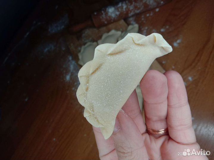 Пельмени, манты, чебуреки, вареники домашней лепки