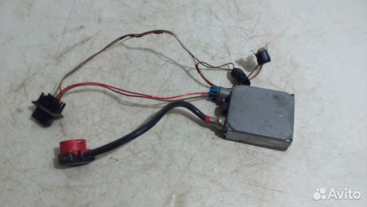 Блок розжига ксеноновой лампы Mercedes W210