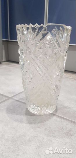 Ваза хрустальная