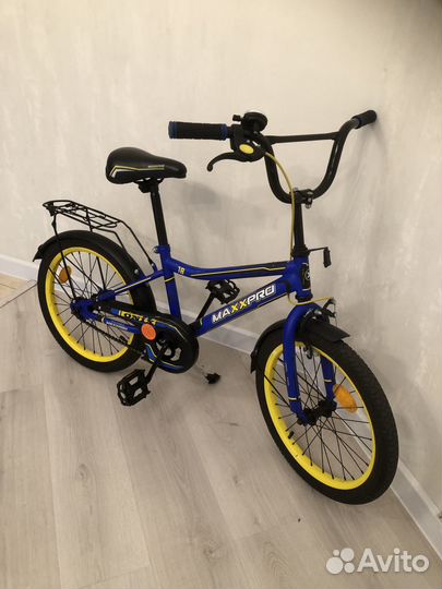 Продам велосипед детский MaxxPro 18