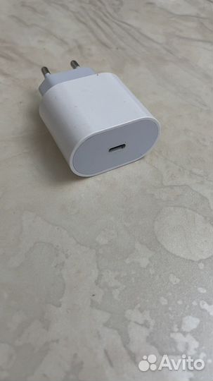 Блок питания для iPhone 20w
