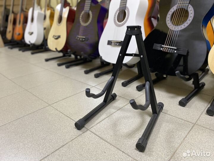 Подставка под гитару Стойка
