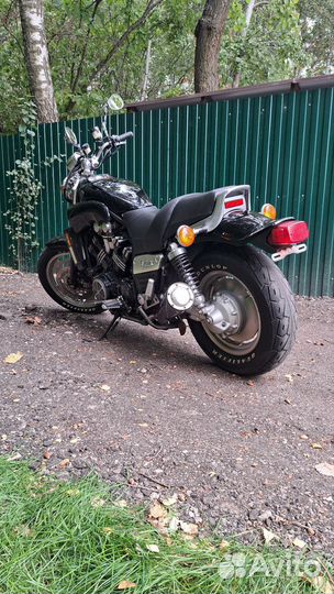 Yamaha V-MAX 1200