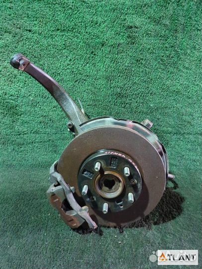 Ступица передняя левая mazda atenza