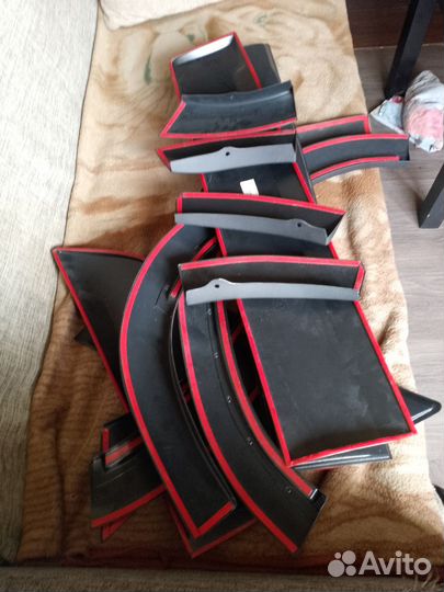 Молдинги на рено дастер