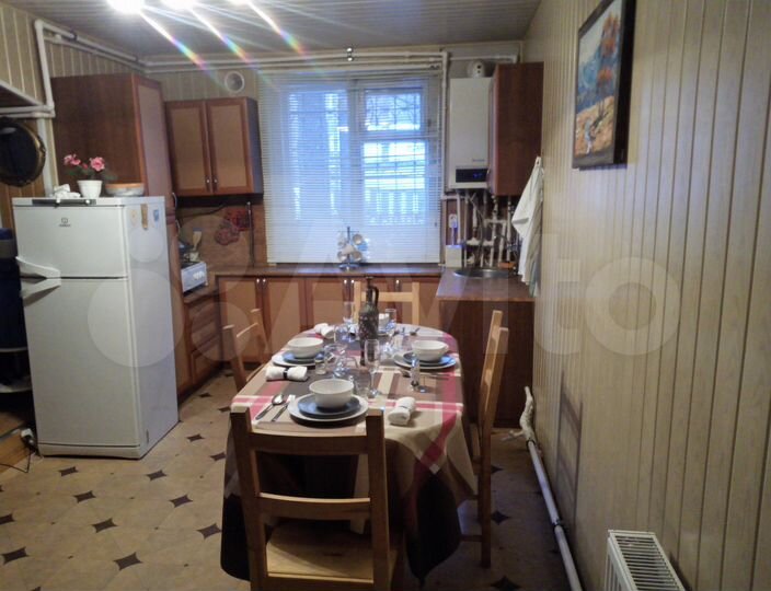 Дом 170 м² на участке 16 сот.