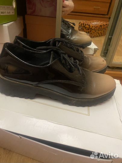 Лоферы женские