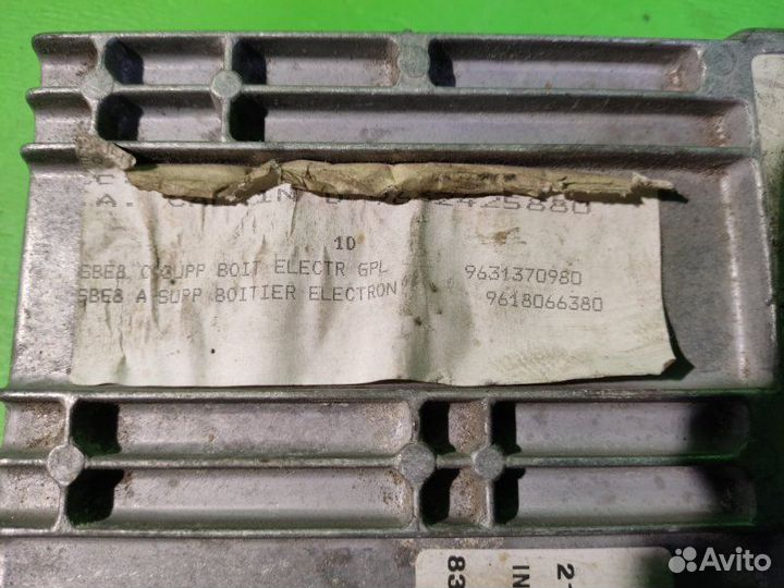 Блок управления двигателем Peugeot 406 1.8