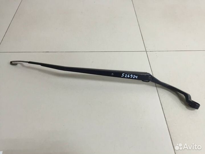 Поводок стеклоочистителя передний правый Nissan Al