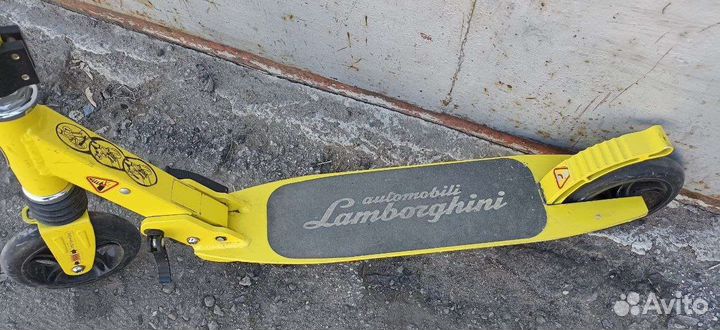 Самокат Lamborghini LS2