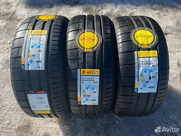 Pirelli P Zero Corsa 245/30 R20