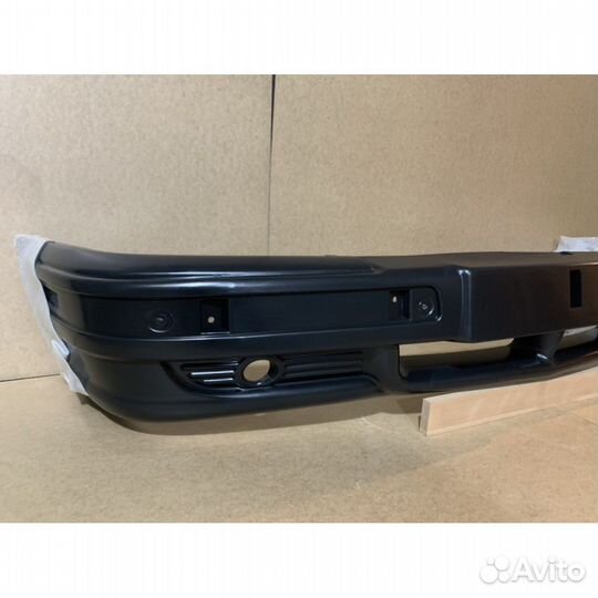 Передний бампер на Волгу для Газ 31105 завод новый