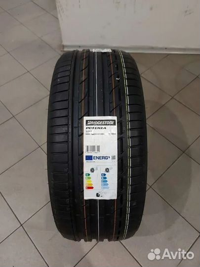 Bridgestone Potenza S001 275/40 R19 101Y
