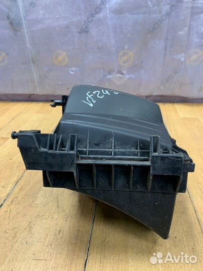 Корпус воздушного фильтра Opel Corsa C Z14XEP