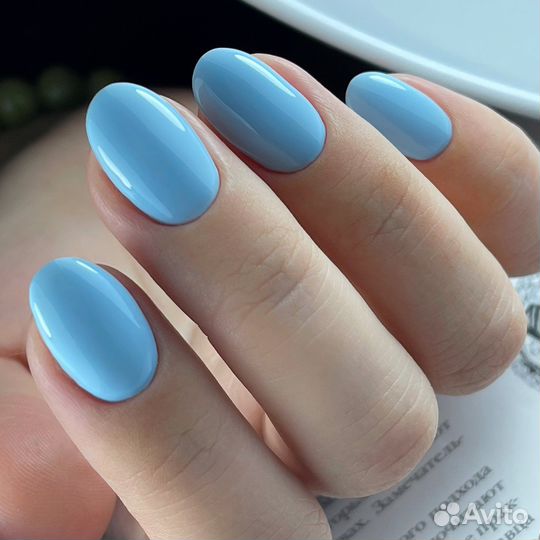 Маникюр, педикюр, наращивание ногтей