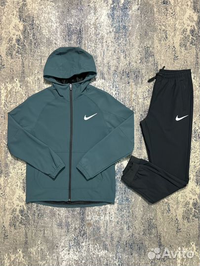 Спортивный костюм nike с начесом
