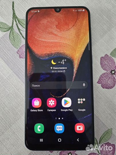 Samsung Galaxy A50, 4/64 ГБ