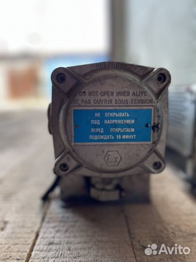 Производственный электрообогреватель