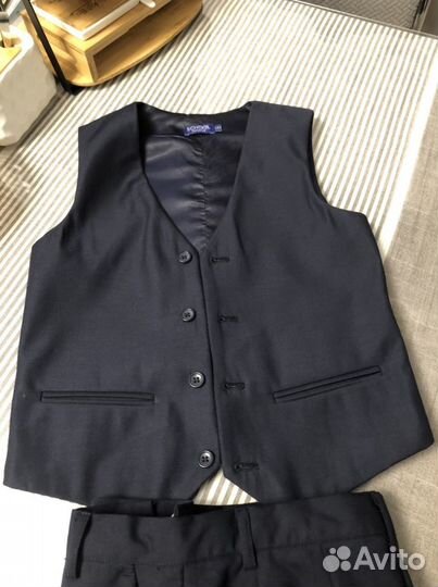 Школьный костюм 140