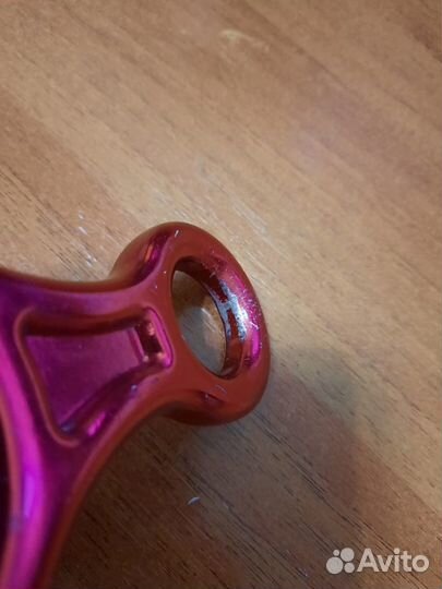 Страховочное устройство восьмерка