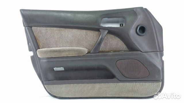 Обшивка двери передняя левая Toyota Crown JZS141