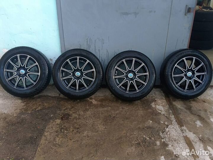 Колеса r15 с литыми дисками