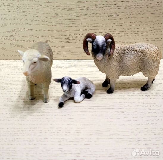 Фигурки животных mojo (Animal Planet)