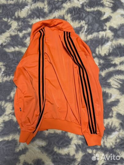 Продаю олимпийку adidas