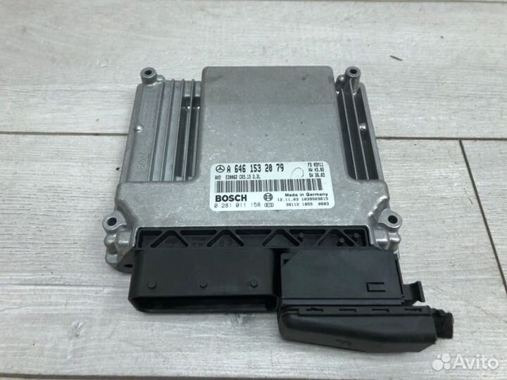 Эбу двс Mercedes-Benz E-Class универсал 646.961 30