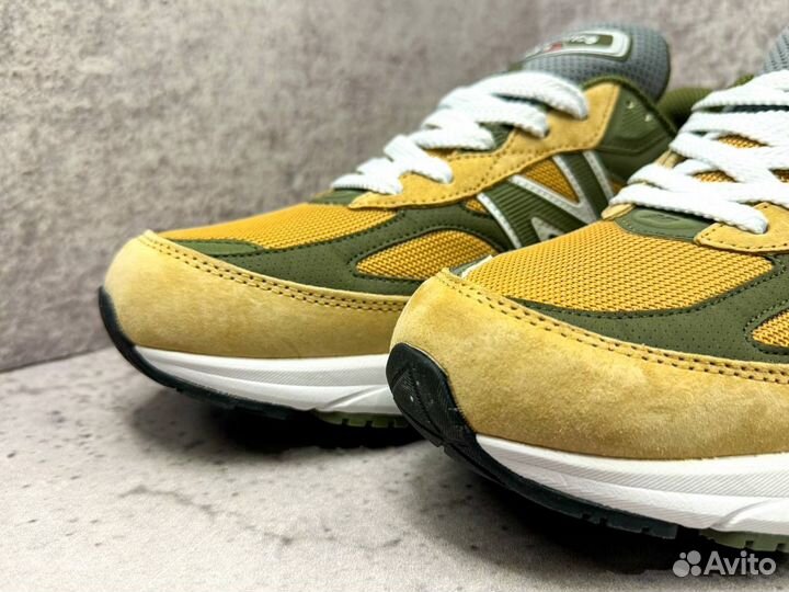 Кроссовки new balance 990v6