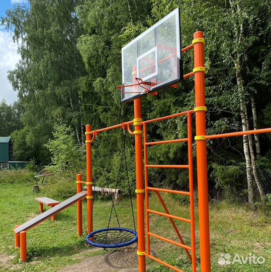 Спортивный уличный комплекс