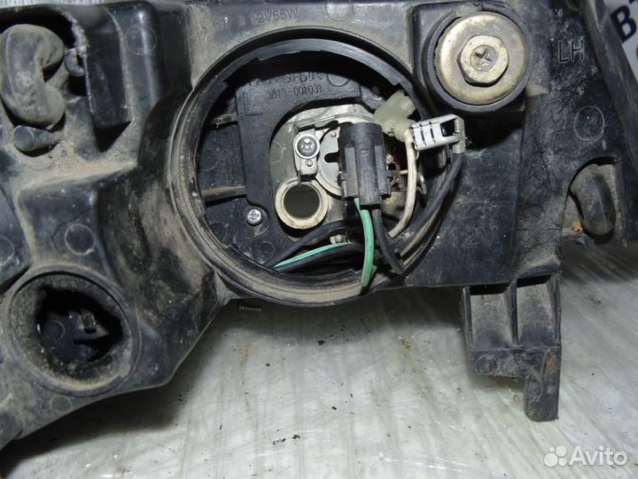 Фара левая для Daewoo Nexia N 150 2009 E3100021