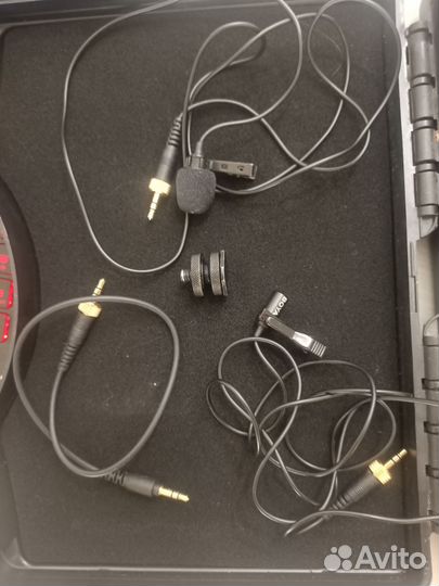 Петличный микрофон boya BY-WM8