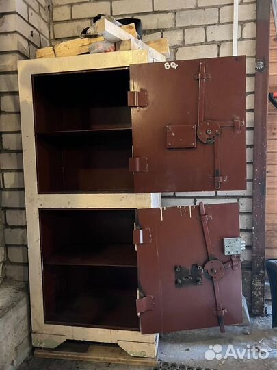 Сейф металлический СССР большой