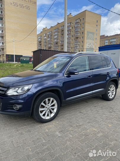 Volkswagen Tiguan 2.0 AT, 2012, 172 228 км