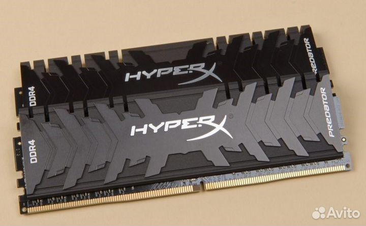 Оперативная память Kingston HyperX Predator