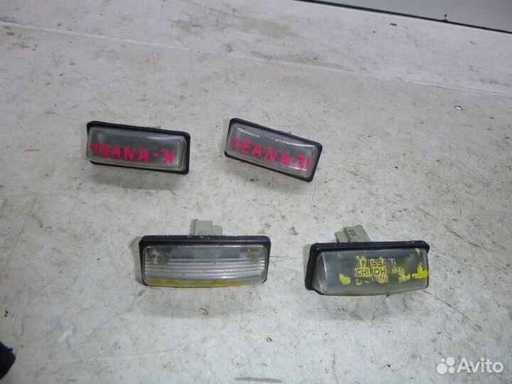 Плафон освещения номера nissan teana J31 2006-2008