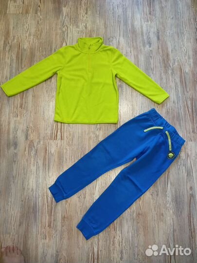 Спортивный костюм H&M 122-128