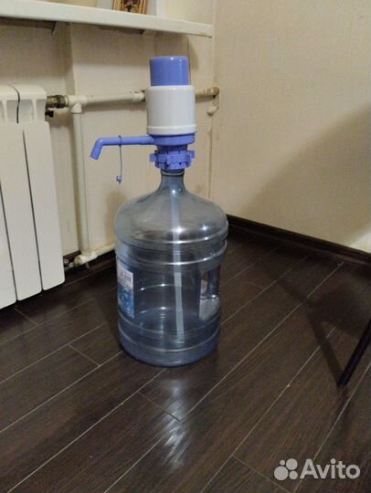 Канистра для воды с помпой