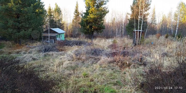 Дача 15 м² на участке 10 сот.