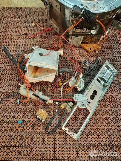 Стиральная машина Бош Bosh WFF 1201