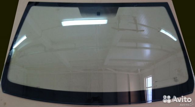 Лобовое стекло Skoda Yeti