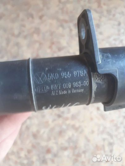 Форсунка омывателя Volkswagen Golf 6