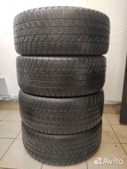 Roadstone Winguard SUV 245/45 R19