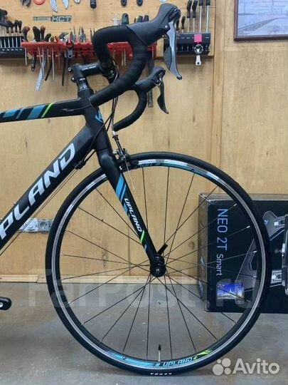 Шоссейный велосипед Upland Hawk 520