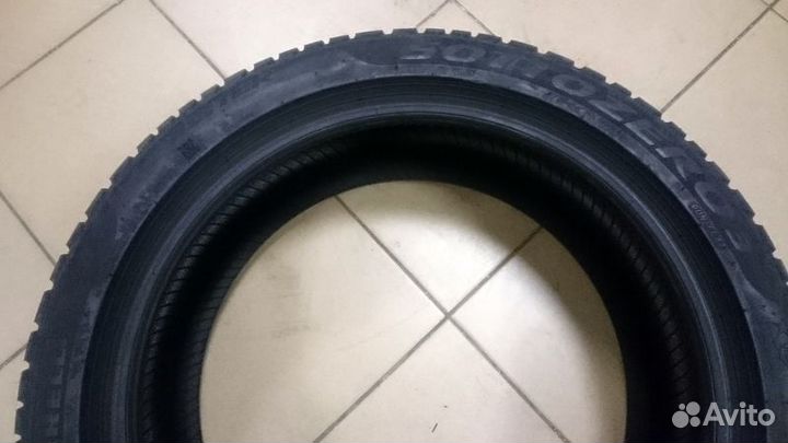 Pirelli Winter Sottozero 3 255/35 R21 98V