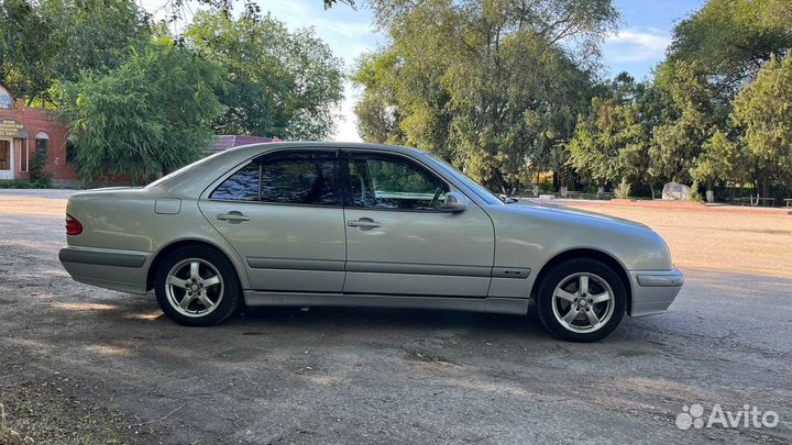 Mercedes-Benz E-класс 2.4 AT, 1999, 350 000 км